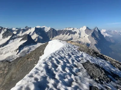 Hochtour über das Willsgrätli aufs Wetterhorn